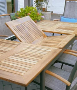 Dehner Teak-Ausziehtisch Colmar, Ca. B152-210/H76/T89 Cm -Compo Verkaufsgeschäft 2785608 WE MO 003 DehnerAusziehtischColmar